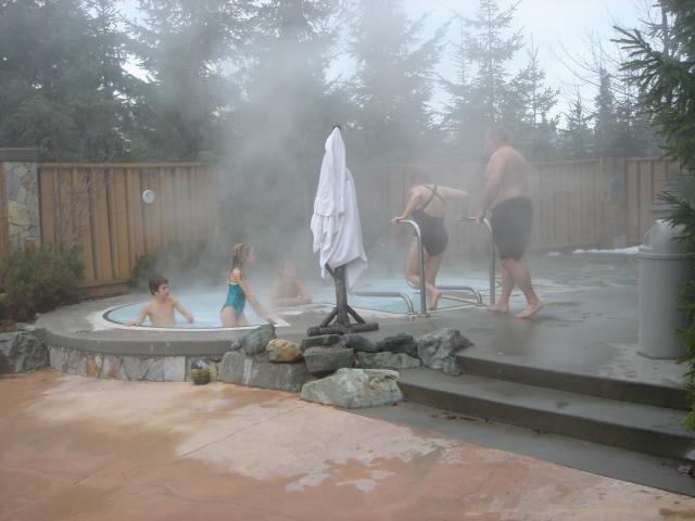 2004/12(Dec)/07(Whistler)/640x480_2004-12-15 12-15-38.JPG